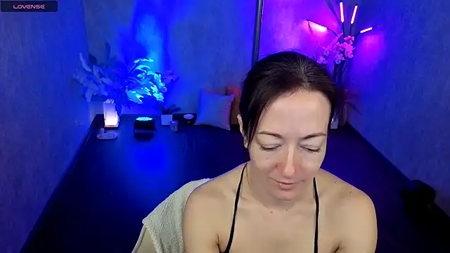 Snapshot of kimberlyray777 chatting on May 18, 2026, 6:07 am kimberlyray777 online show from May 18, 2026, 6:07 am