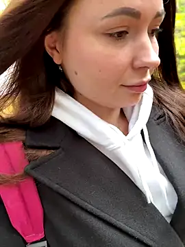 dreams4u online show from October 22, 2025, 10:36 am