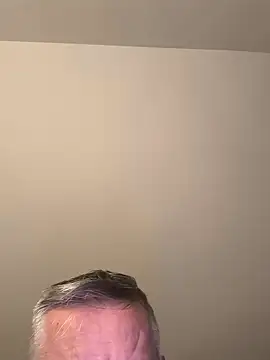 parejamlga58 online show from November 9, 2025, 4:05 am