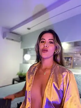 Emilia Bakerr online show from February 13, 2025, 9:17 pm