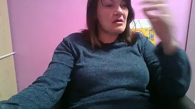 Snapshot of Lucinka1 chatting on March 21, 2025, 6:40 pm Lucinka1 online show from March 21, 2025, 6:40 pm