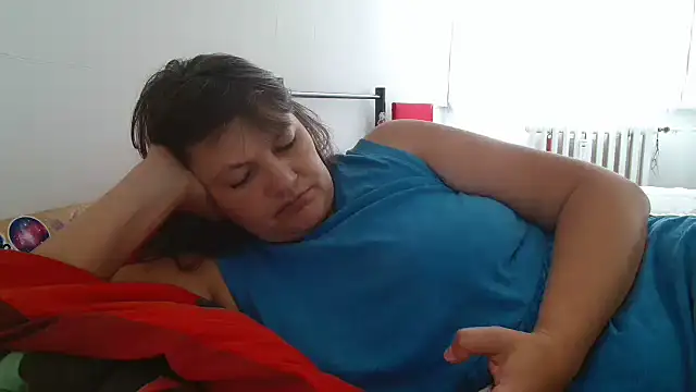 Snapshot of Lucinka1 chatting on September 22, 2025, 7:14 am Lucinka1 online show from September 22, 2025, 7:14 am