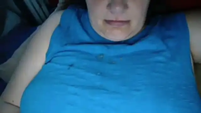 Snapshot of Lucinka1 chatting on April 16, 2026, 5:14 pm Lucinka1 online show from April 16, 2026, 5:14 pm
