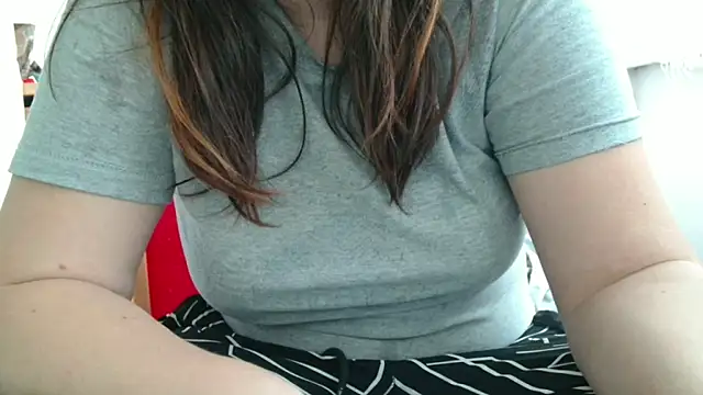 Snapshot of Lucinka1 chatting on March 21, 2026, 1:48 pm Lucinka1 online show from March 21, 2026, 1:48 pm