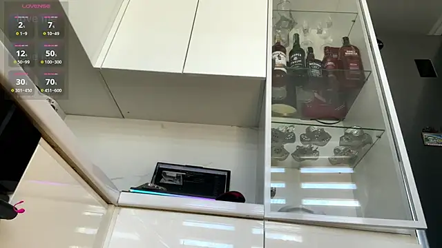 Snapshot of Marina- chatting on February 27, 2026, 8:58 am Marina- online show from February 27, 2026, 8:58 am