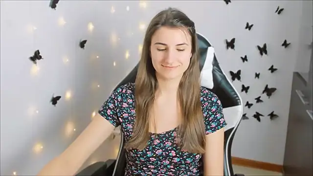 PumpkinCutiePie online show from March 18, 2025, 3:22 pm