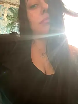 DaisyStreet online show from November 15, 2025, 11:03 am