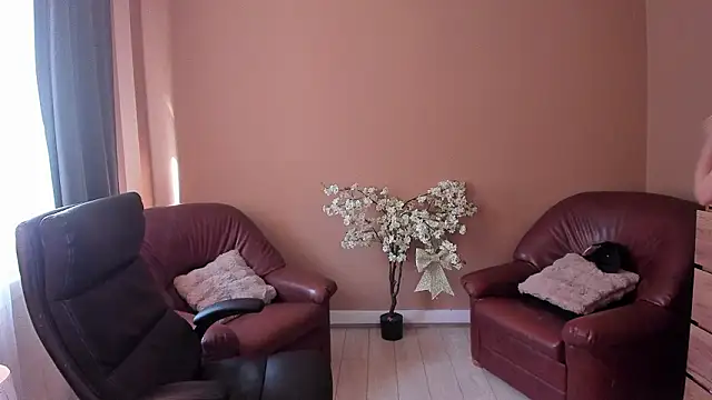 KaylaLaine online show from March 7, 2026, 7:15 am