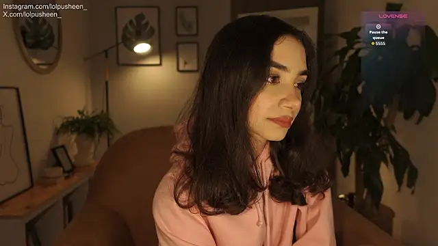 JulietteDee online show from January 12, 2026, 10:14 pm