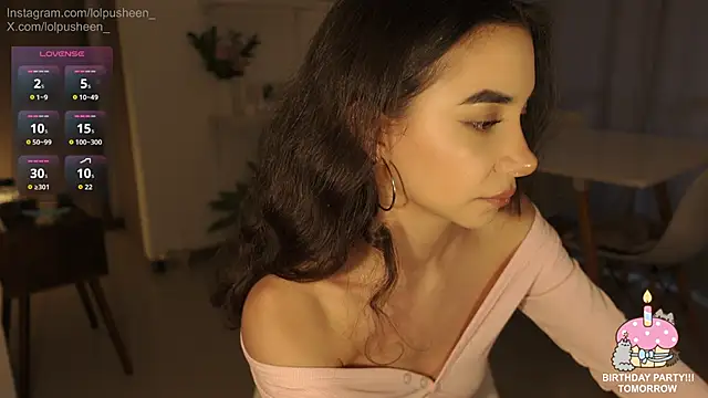JulietteDee online show from June 4, 2026, 10:47 pm