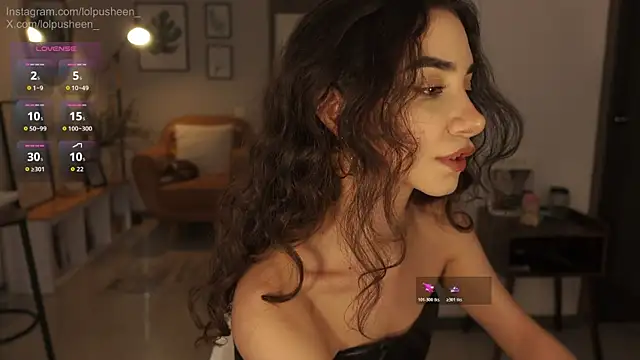 JulietteDee online show from May 27, 2026, 10:06 pm