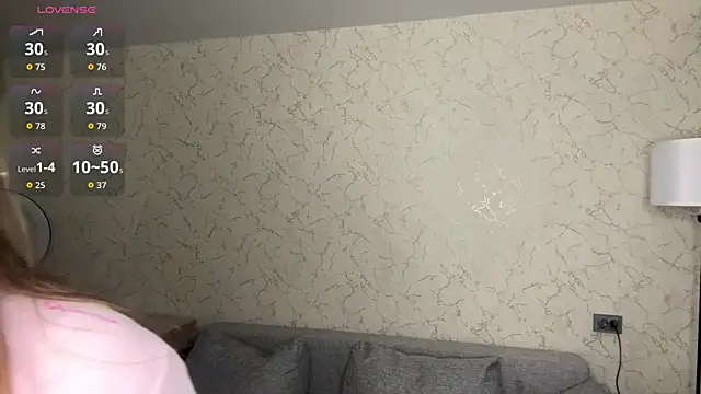 BanemAcard online show from April 20, 2026, 3:53 am