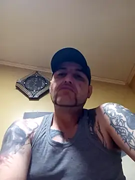 Snapshot of TrainedFinder5 chatting on October 24, 2025, 5:50 am TrainedFinder5 online show from October 24, 2025, 5:50 am