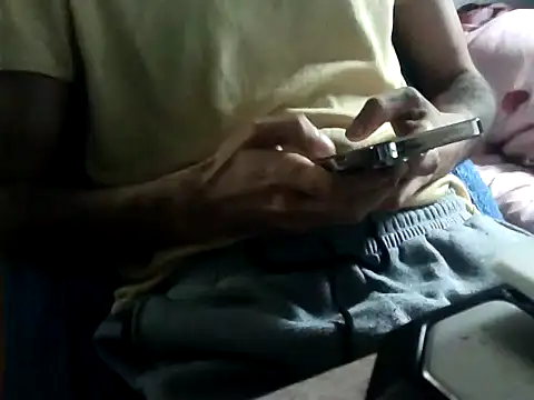 Mihai3246 online show from April 19, 2026, 5:52 am