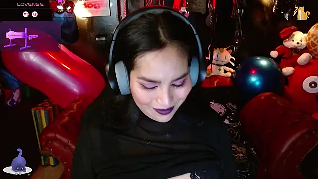 kureiji hentaii online show from November 19, 2025, 11:38 pm