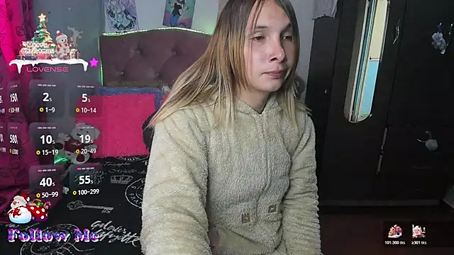 Tiffany bunny2023 online show from December 5, 2025, 6:28 pm