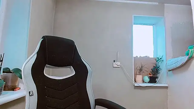 RosaJil online show from September 30, 2025, 2:56 pm