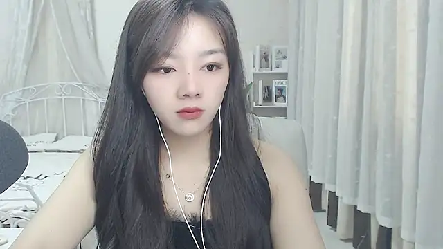 Jenny-Z online show from April 8, 2026, 1:51 am