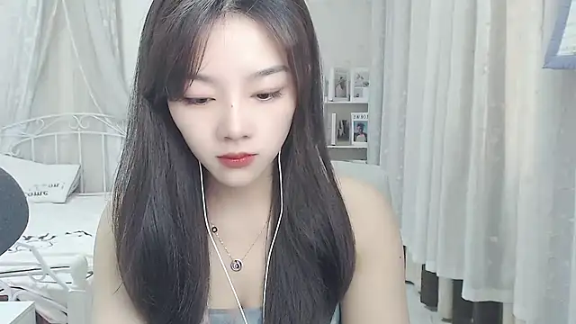Jenny-Z online show from April 29, 2026, 1:43 am