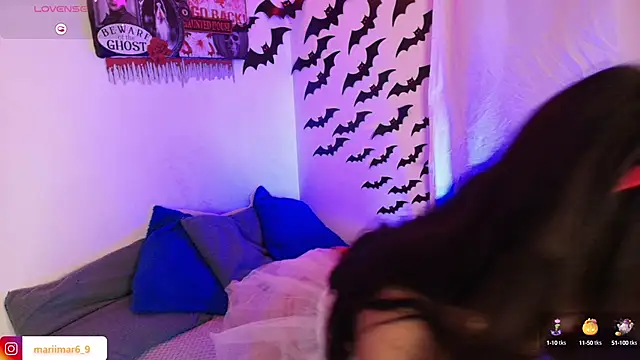 Snapshot of mari_mar69 chatting on October 11, 2025, 9:21 am mari mar69 online show from October 11, 2025, 9:21 am