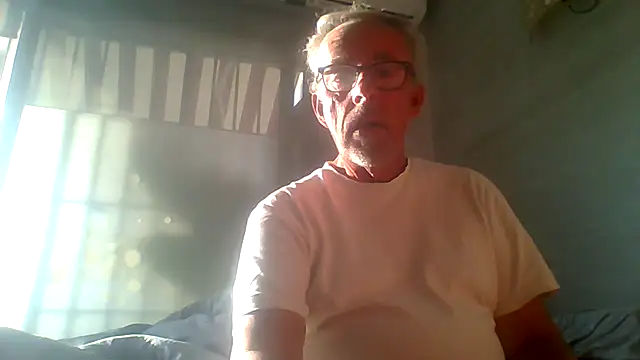 tuggy59 online show from November 2, 2025, 7:46 am