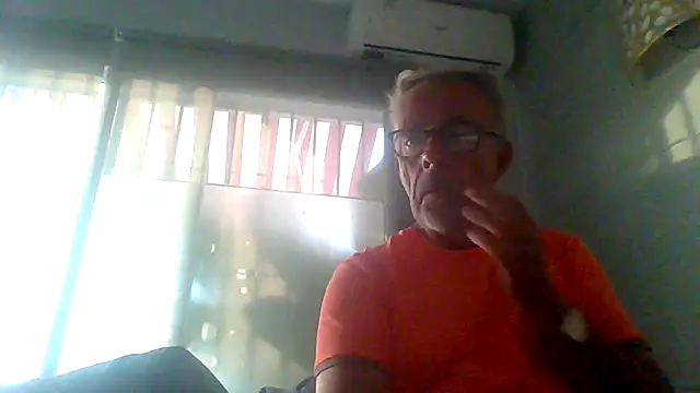 tuggy59 online show from October 29, 2025, 7:18 am