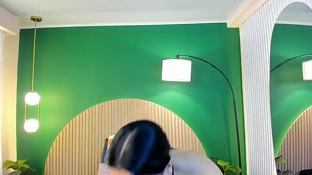 Snapshot of taylor_bennet chatting on November 6, 2025, 7:07 pm taylor bennet online show from November 6, 2025, 7:07 pm