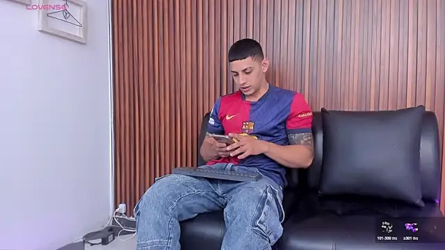 Alex cute77 online show from February 1, 2026, 12:36 pm