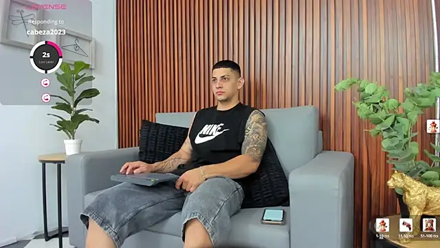 Alex cute77 online show from April 3, 2026, 9:27 am