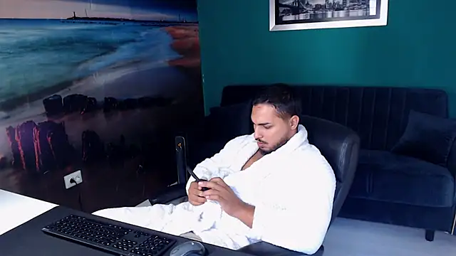 ZenoBaro1 online show from October 12, 2025, 12:17 pm