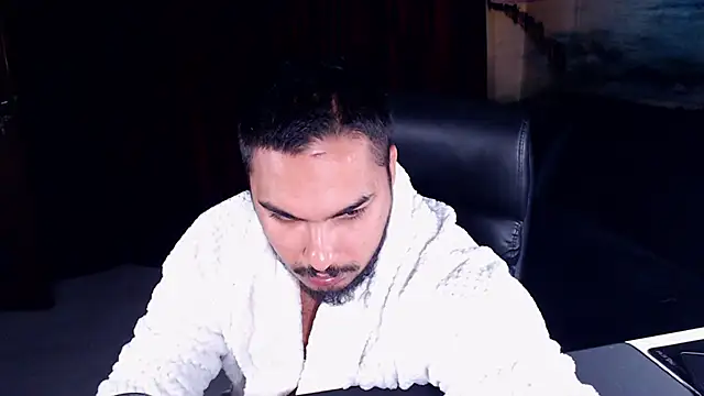 ZenoBaro1 online show from October 10, 2025, 9:37 pm