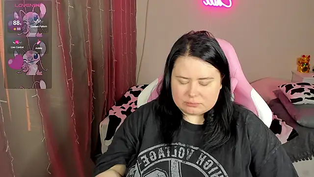 Akemi BBW online show from March 2, 2026, 7:59 am