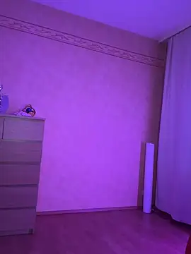 karrola online show from April 22, 2026, 9:43 pm