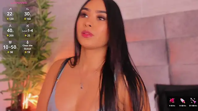 mia crawford online show from March 18, 2025, 11:55 am