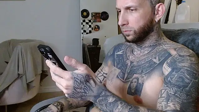 bobbybacala91 online show from September 9, 2025, 4:00 am