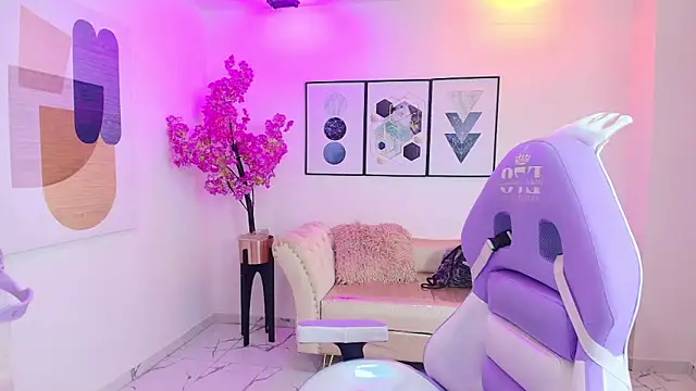 Snapshot of Isa_reel chatting on November 25, 2025, 7:36 pm Isa reel online show from November 25, 2025, 7:36 pm