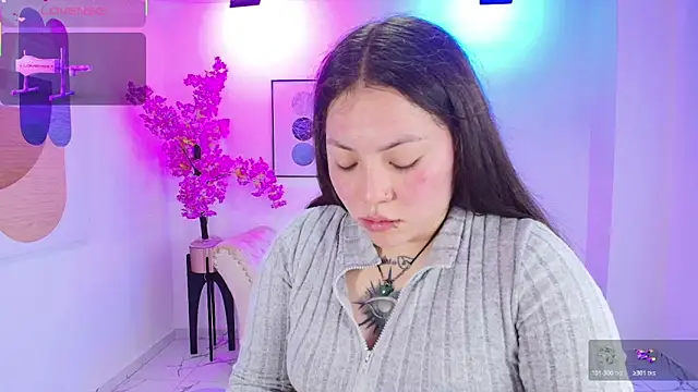 Snapshot of Isa_reel chatting on October 25, 2025, 7:58 pm Isa reel online show from October 25, 2025, 7:58 pm