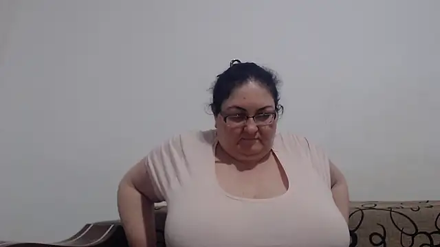 Snapshot of Nykyxo chatting on April 23, 2026, 9:16 pm Nykyxo online show from April 23, 2026, 9:16 pm