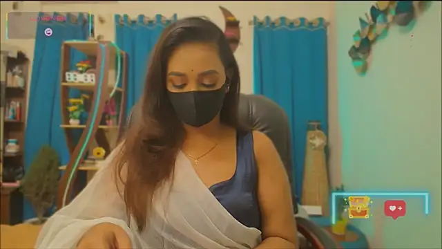 Snapshot of OH-Monica chatting on February 27, 2026, 9:25 pm OH-Monica online show from February 27, 2026, 9:25 pm