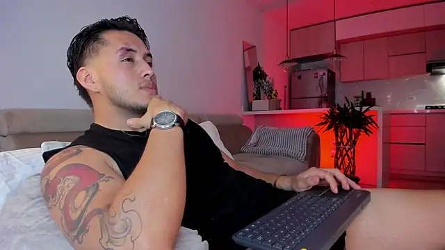 Chriskyle  online show from October 29, 2025, 12:20 am