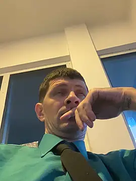 Juliano2289 online show from April 19, 2026, 1:45 pm