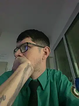 Juliano2289 online show from July 19, 2026, 12:35 pm