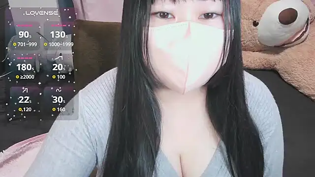 Snapshot of yuinyan3150 chatting on December 21, 2025, 10:39 am yuinyan3150 online show from December 21, 2025, 10:39 am