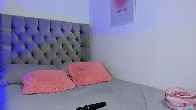 Snapshot of MafeOlimpo chatting on December 3, 2025, 8:52 pm MafeOlimpo online show from December 3, 2025, 8:52 pm