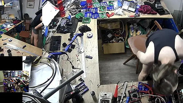 Snapshot of Happy_Michal chatting on December 28, 2024, 5:14 pm Happy Michal online show from December 28, 2024, 5:14 pm