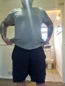 Snapshot of iang6348 chatting on March 21, 2026, 5:39 pm iang6348 online show from March 21, 2026, 5:39 pm