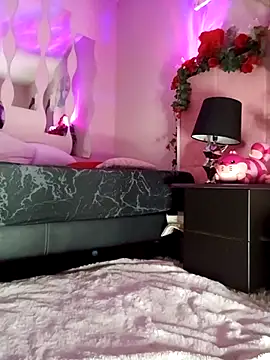 Snapshot of Lia_Roxx chatting on February 23, 2025, 6:01 pm Lia Roxx online show from February 23, 2025, 6:01 pm