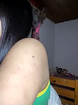 KATYGONZALEZ online show from June 8, 2026, 10:10 pm