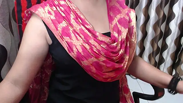 Snapshot of Kaur_Jannat chatting on February 4, 2025, 9:31 pm Kaur Jannat online show from February 4, 2025, 9:31 pm