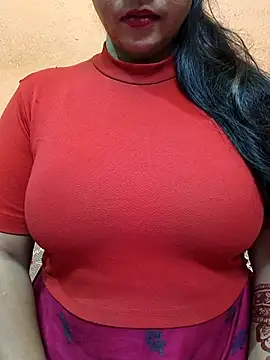 CUTE SOPHIA- online show from April 9, 2026, 1:18 am